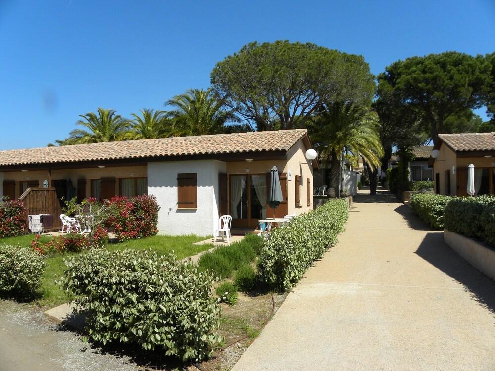 Ulvf Les Residences Du Colombier Fréjus Exterior photo